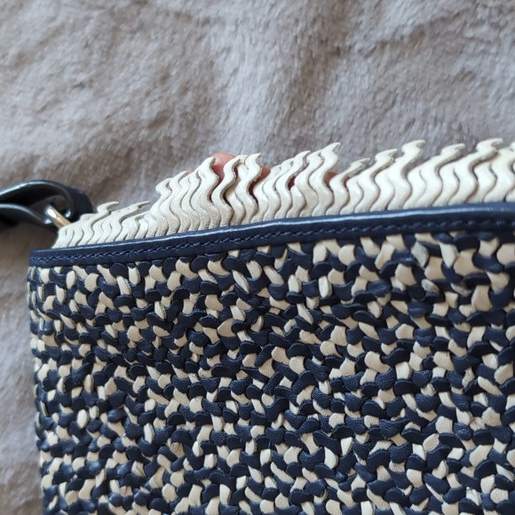 💜EUC COLE HAAN ZIVA WEAVE BAG - Picture 12 of 15